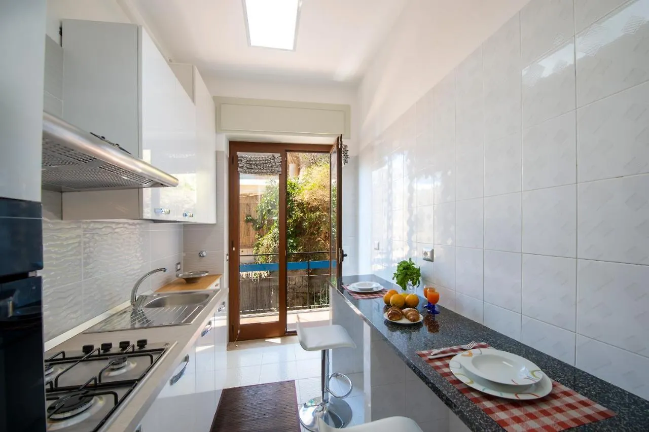 Lily House Amalfi 아파트