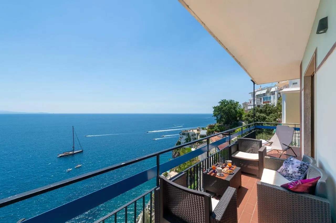 Lily House Amalfi 아파트