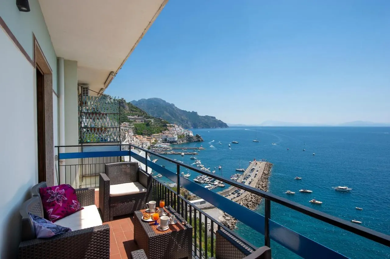Lily House Amalfi Lägenhet Italien